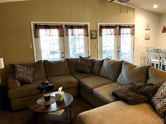 5th image of 1578 Lakeshore Dr