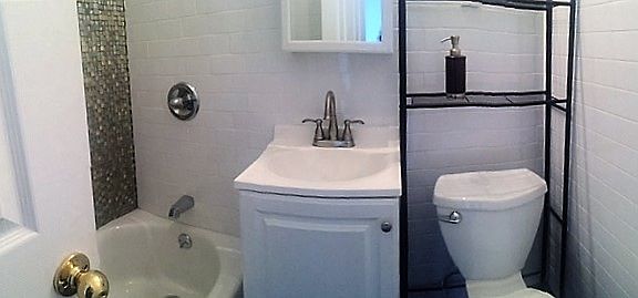 5th image of 2806 Steinway St