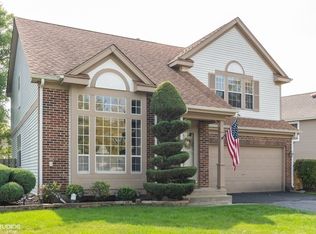 2099 Camden Ln, Hanover Park, IL 60133