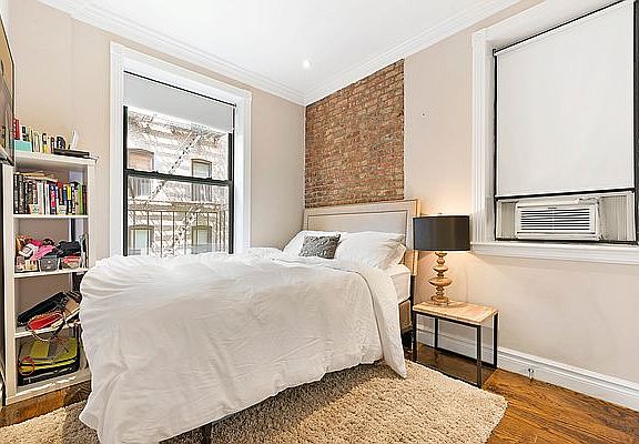 5th image of 283 W 11th St APT 2E