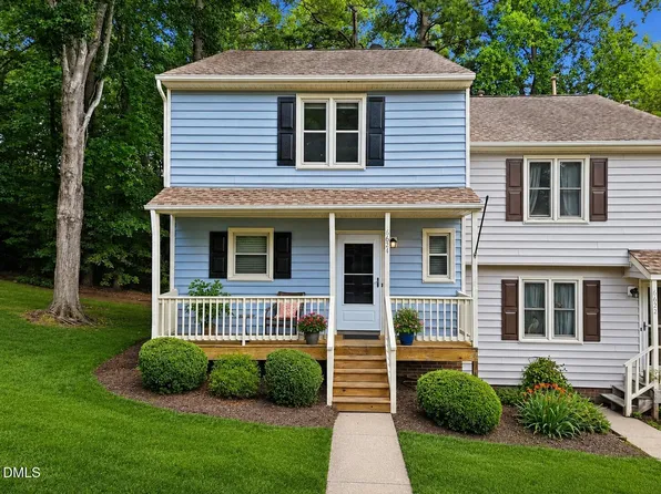 6624 English Ivy Ln, Raleigh, NC 27615