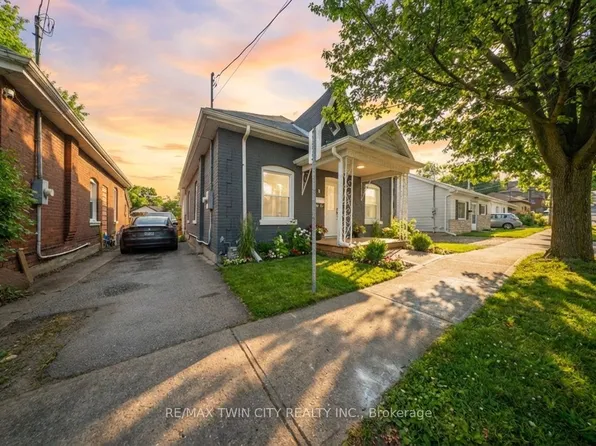 8 Main St, Brantford, ON N3R 3X2