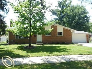 2nd image of 8921 Harvey St