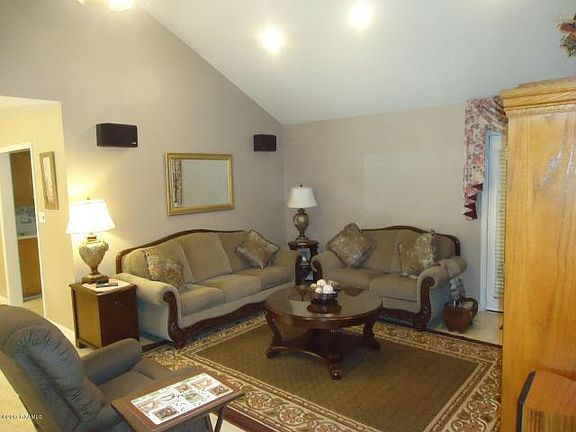 5th image of 108 Linden Dr