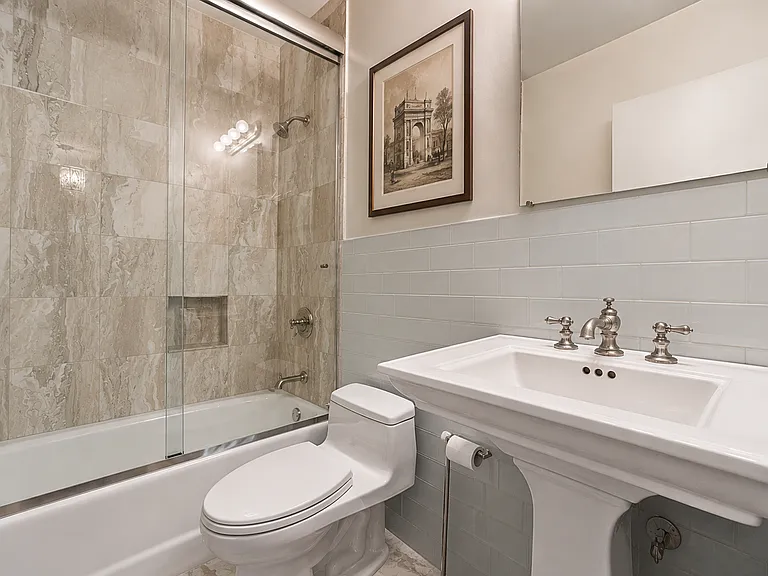 157 E 32nd St #16A — Photo 10