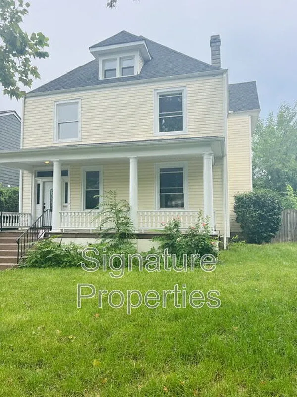 4 bed, 2.0 bath, 2149 sqft, $2,500 — Photo 1