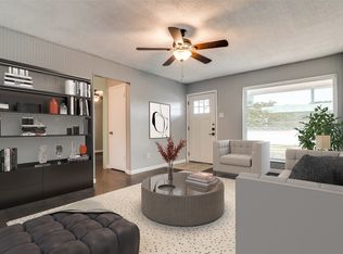 4009 Emerald Dr, Mesquite, TX 75150