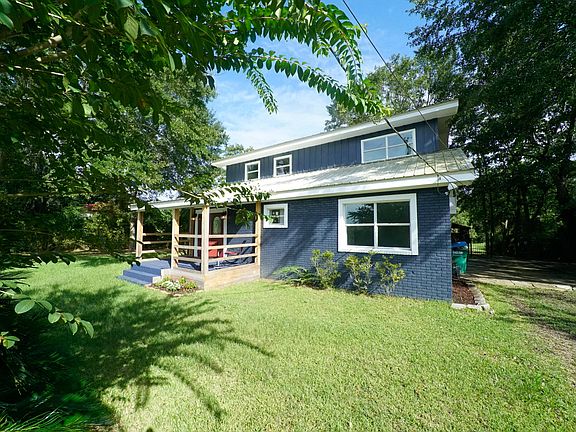 2nd image of 3728 Seamist Dr