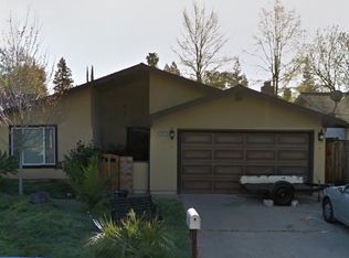 9620 Linda Rio Dr, Sacramento, CA 95827