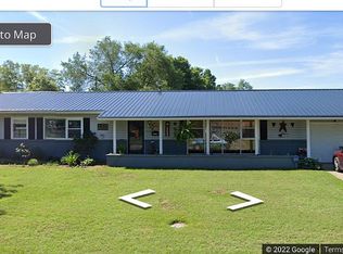 714 Boso Ave, Ravenswood, WV 26164