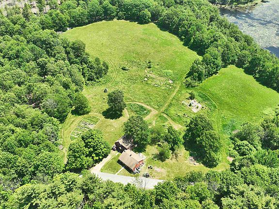 3rd image of 182 Perry Road