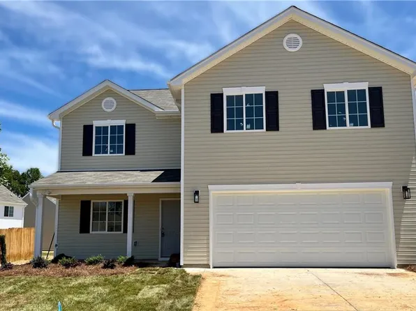 705 Brampton Dr, McLeansville, NC 27301