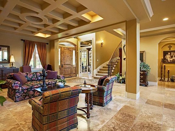 4th image of 8713 Maple Hollow Ct