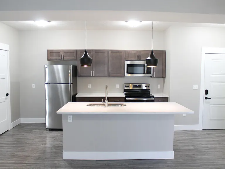 Prairie Heights Apartments — Photo 135