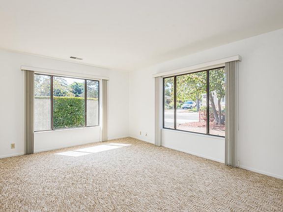5th image of 3217 Calle Mariposa