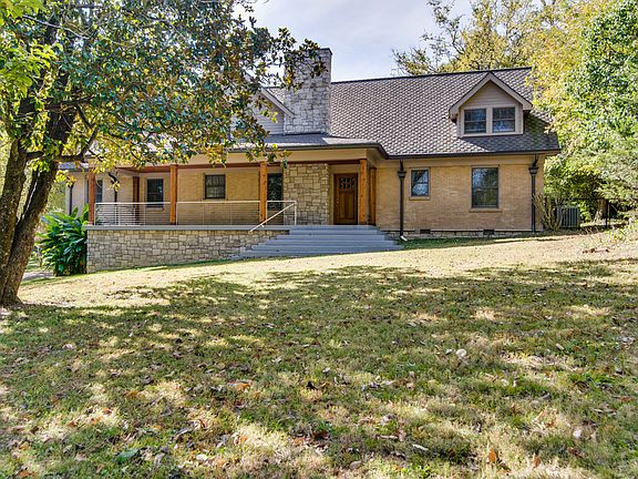4th image of 845 Belton Dr