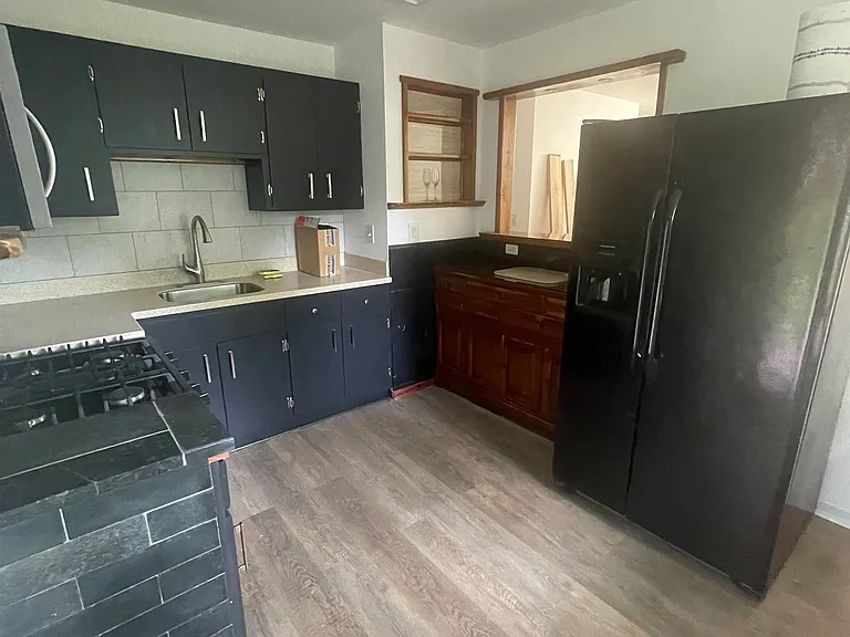 315 Caroline Ave — Photo 13