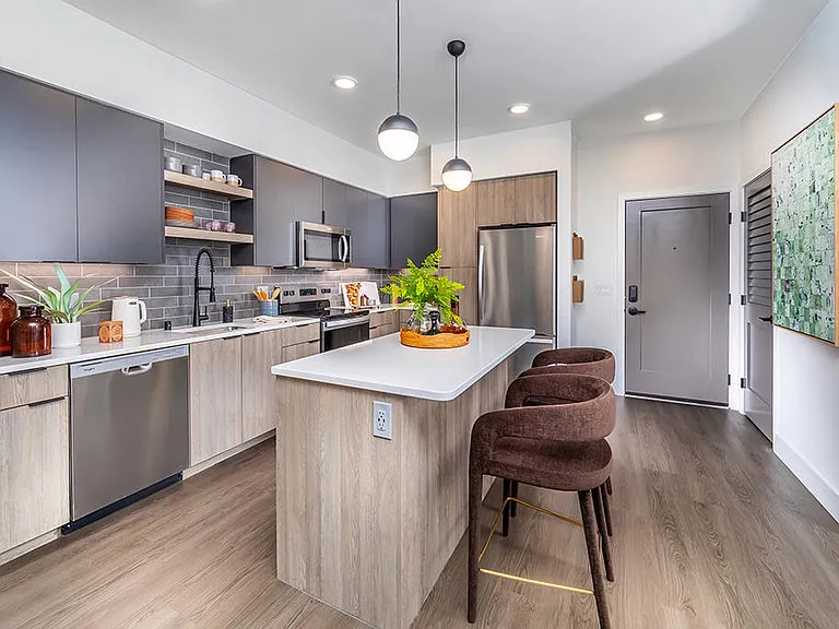 The Brynn Apartments — Photo 1