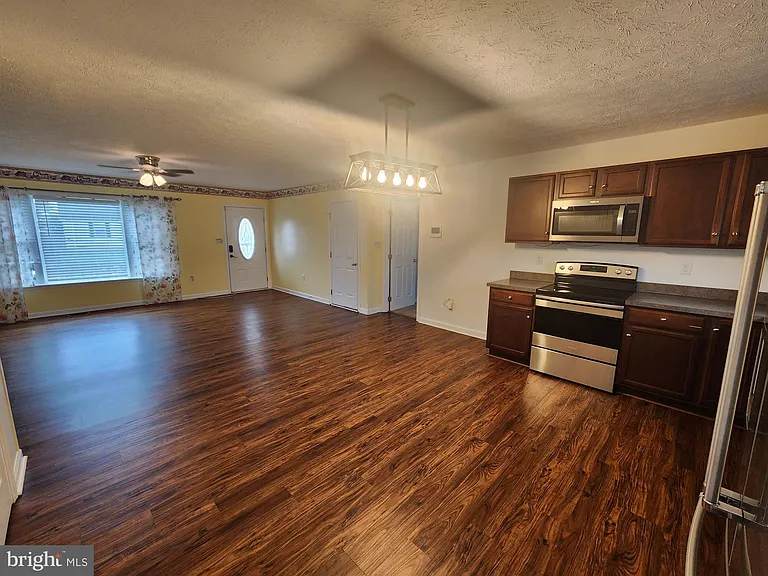 227 Tather Dr — Photo 6