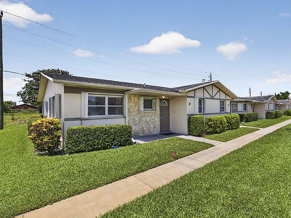 3rd image of 2521 Emory Drive W #H