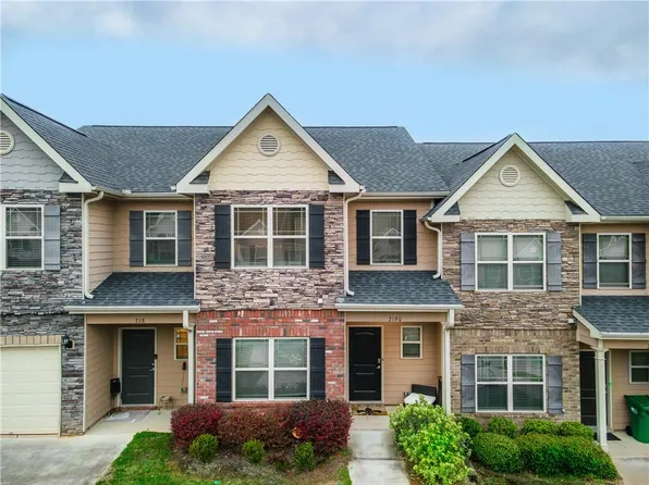 2190 Miranda Dr, Morrow, GA 30260