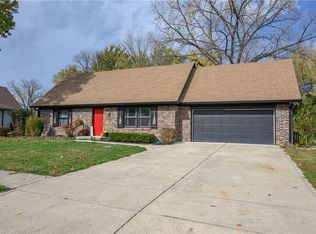 1266 Castle Dr, Franklin, IN 46131