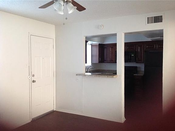 3rd image of 1757 Farleigh Ct