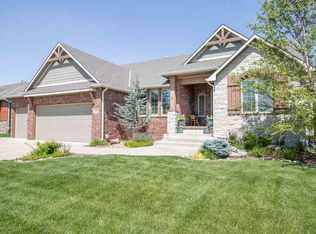 3366 N Brush Creek Cir, Wichita, KS 67205