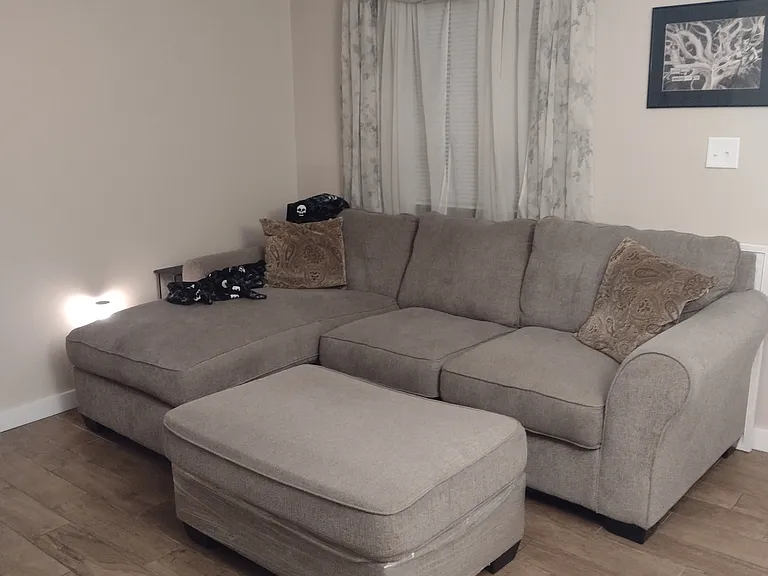 Skyline Apartments — Photo 5