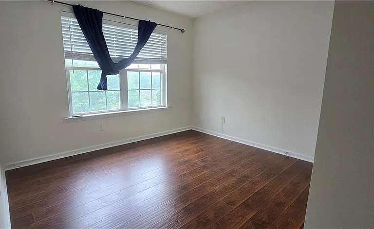 3811 Roxfield Dr — Photo 17