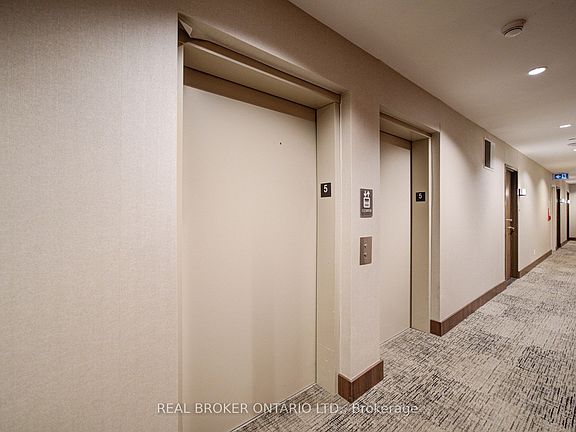 5th image of 90 Queens Wharf Rd #512