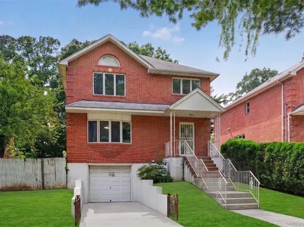 87-16 Palo Alto Street, Hollis, NY 11423