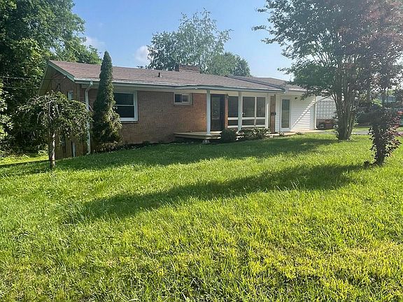 3rd image of 1312 Lynnwood Dr