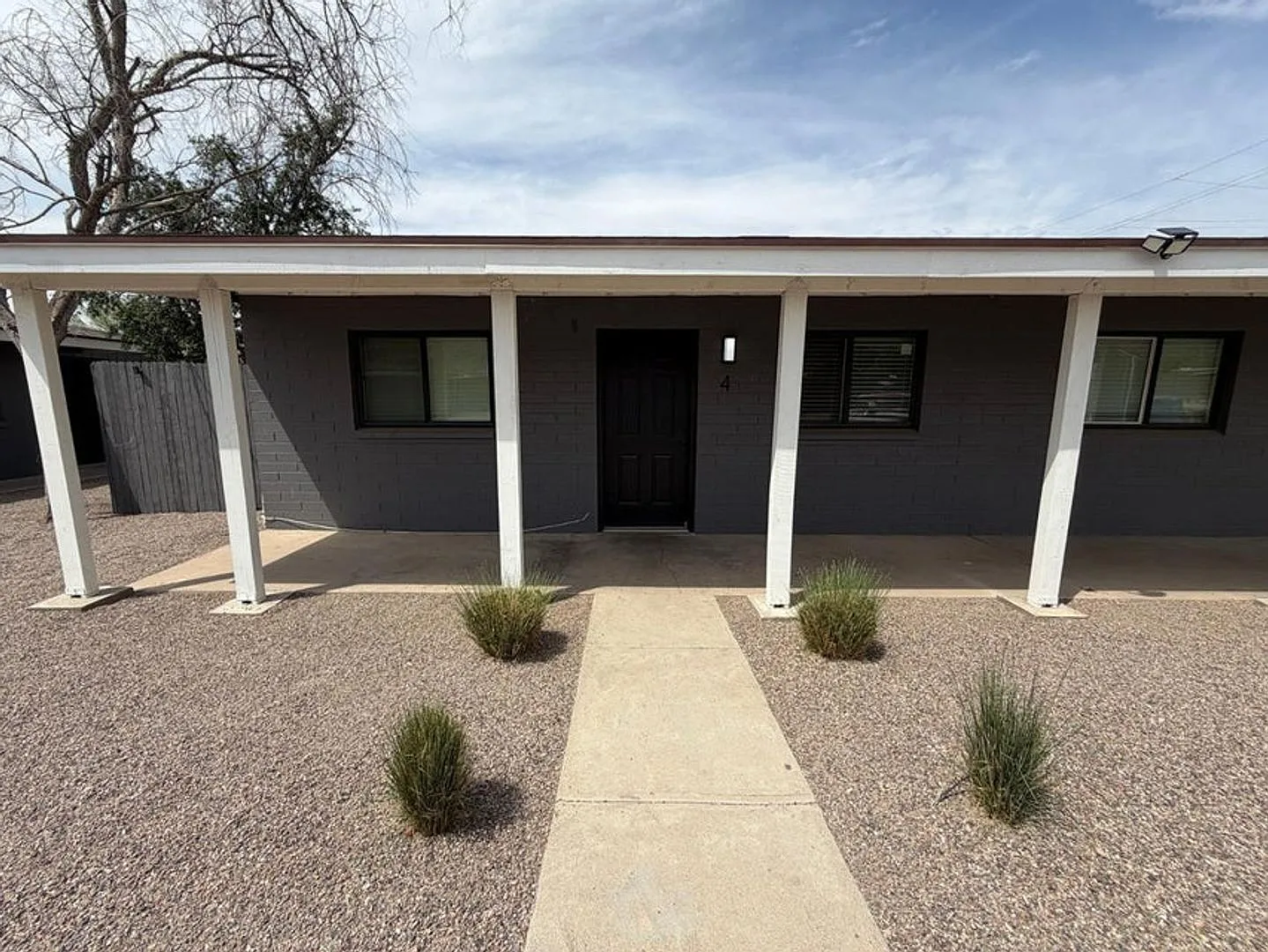 1 Bed 1 Bath Remodeled Unit in North Phoenix — Photo 2