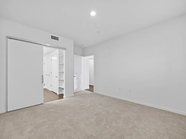 1850 El Camino Real #210 — Photo 16