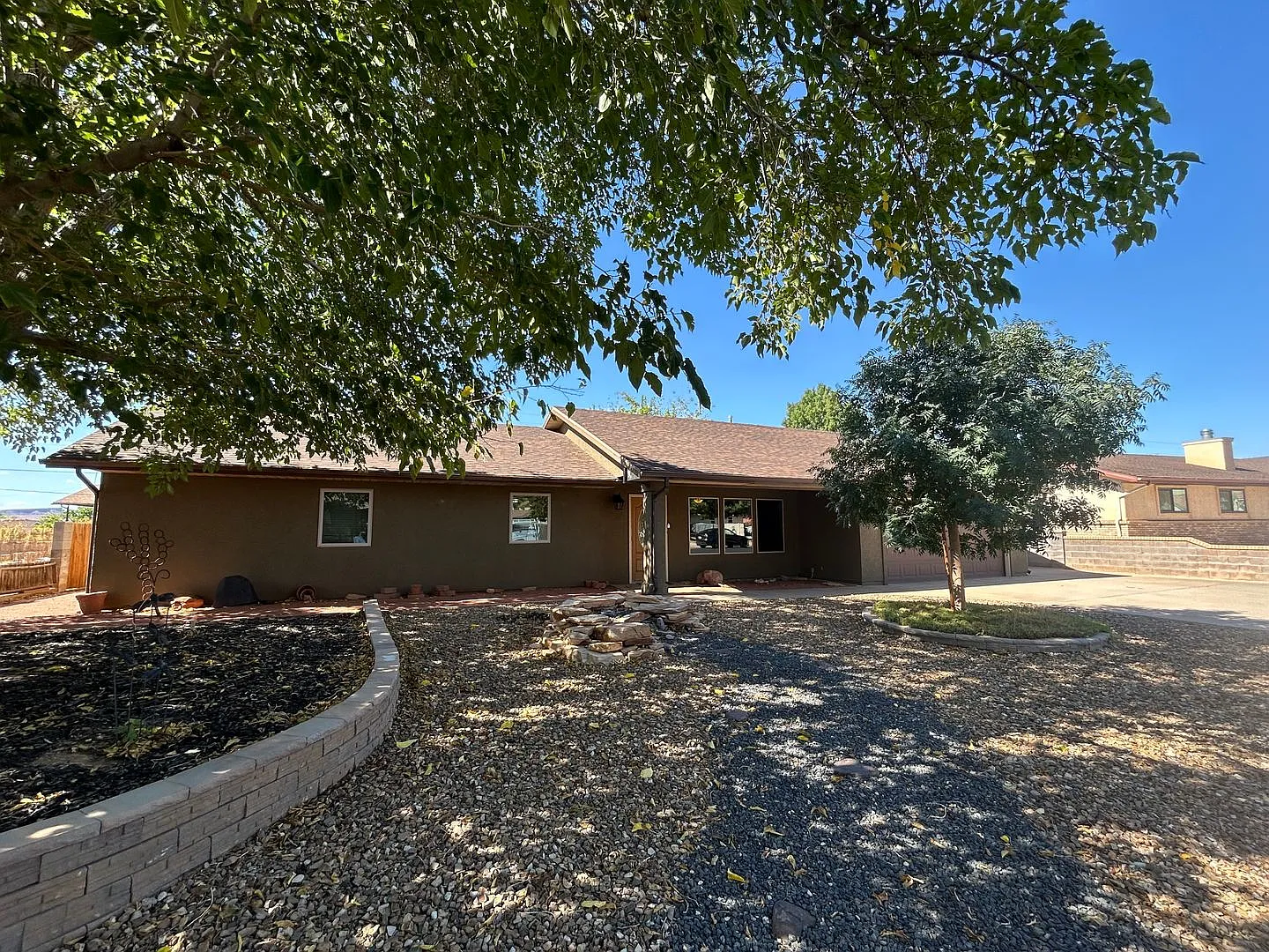 5 Bed, 2.5 Bath, 2 Car Garage Home For Rent With RV Parking — Photo 2