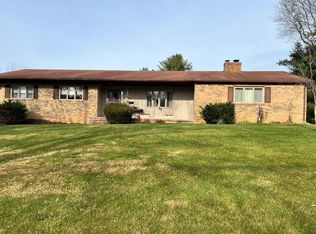 406 Windsor Rd, Rural Retreat, VA 24368