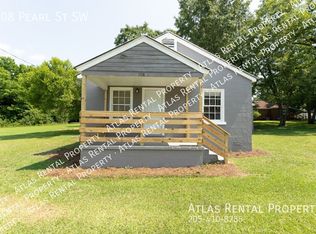 108 Pearl St SW, Hartselle, AL 35640