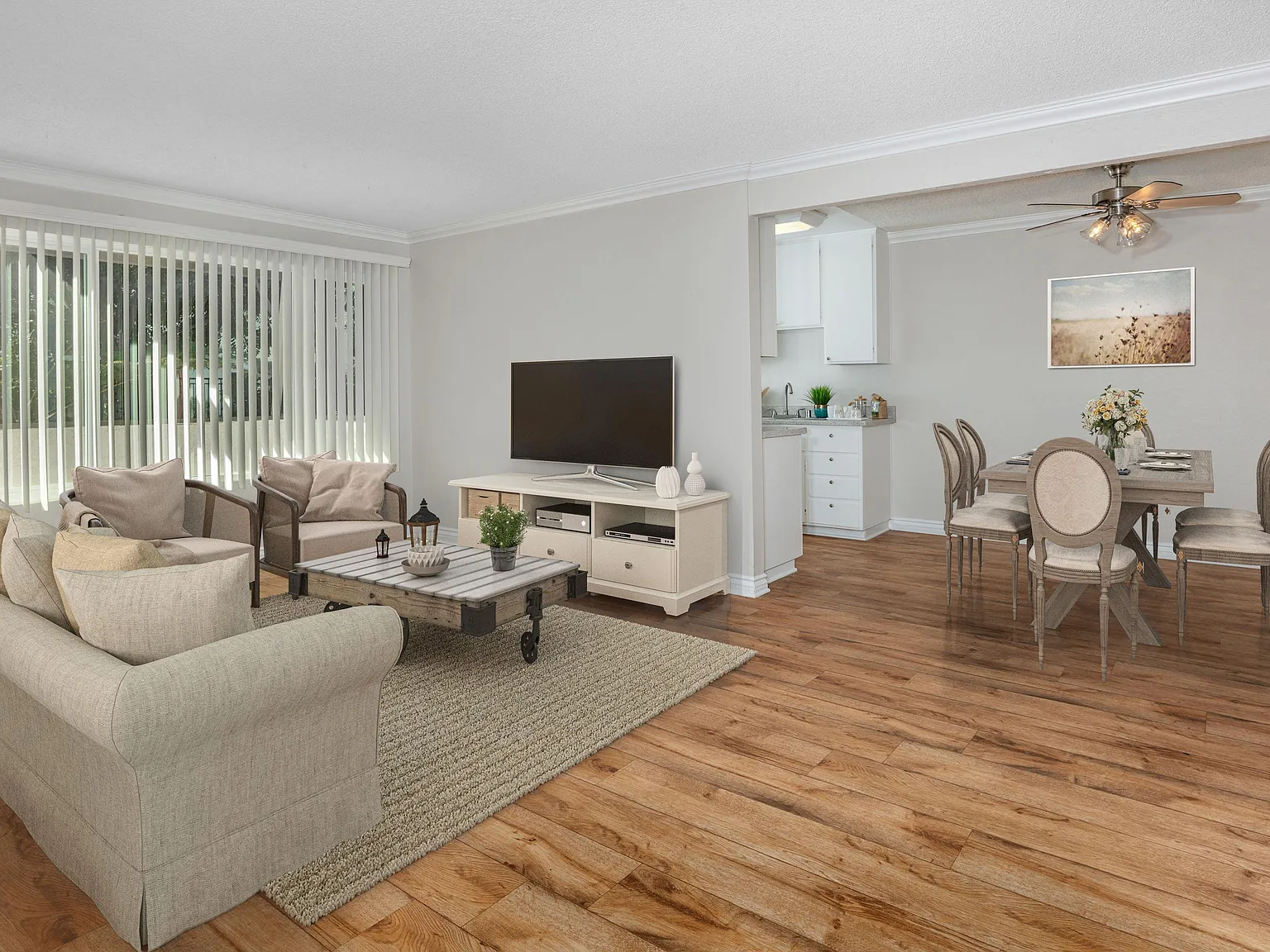 Briar Villa Apartments — Photo 4