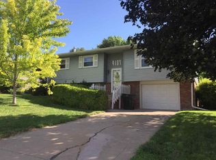 4107 Pony Express Rd, Kearney, NE 68847