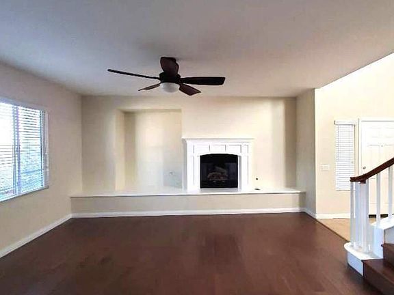 2nd image of 27855 Alta Vista Ave