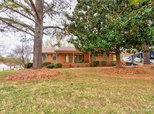 419 E Homestead Ave, Shelby, NC 28152