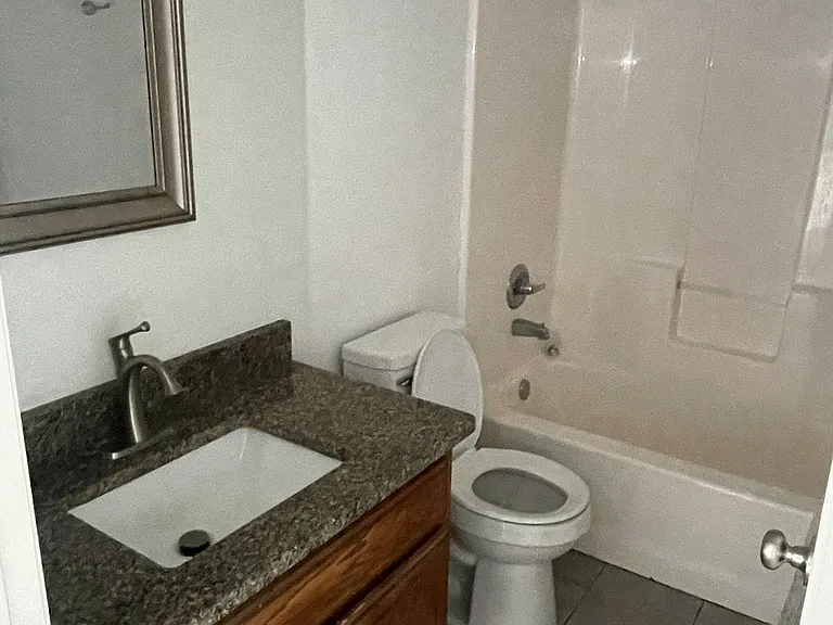 156 Michael Ave — Photo 7