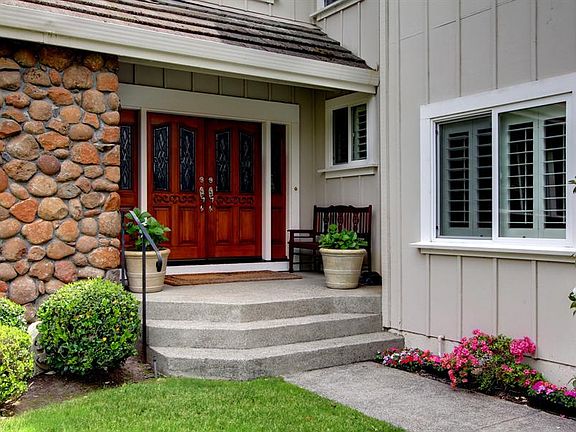 4th image of 3535 Deer Crest Dr