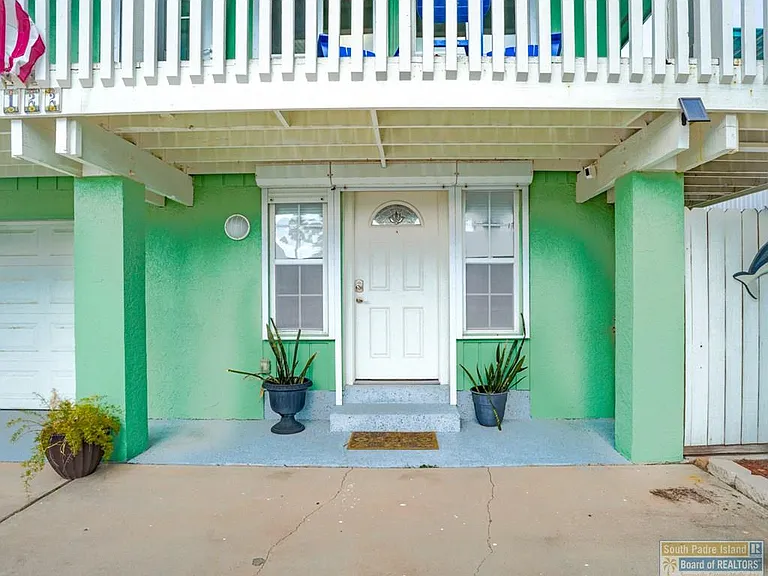 122 E Verna Jean Dr — Photo 2