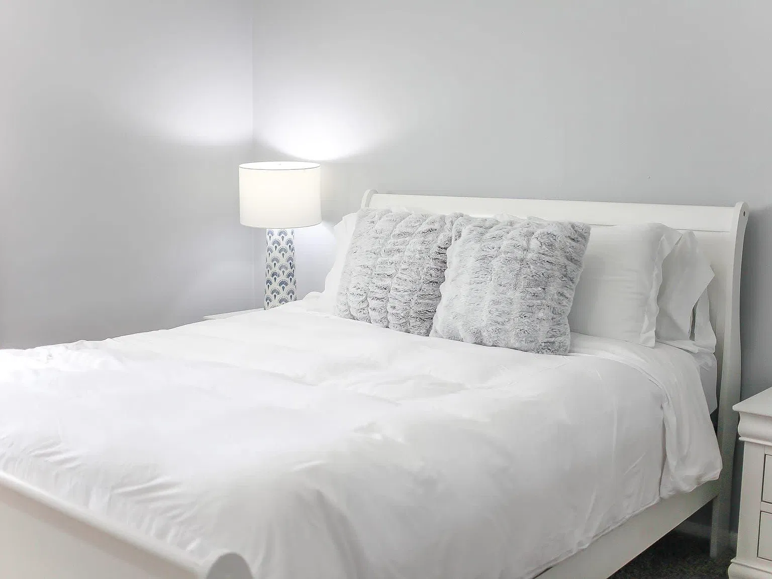 1 bed, 900 sqft, $2,300 — Photo 1