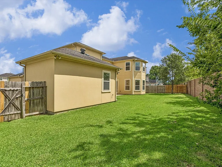 14450 Kingston Cove Ln — Photo 49