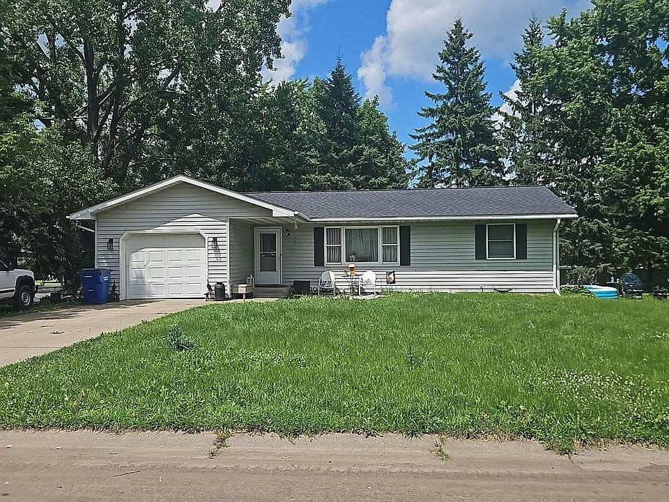 1st image of 745 Derrick Dr