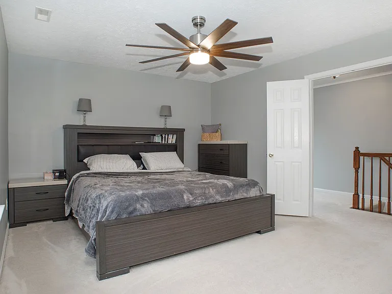 8008 High Oak Rd — Photo 23