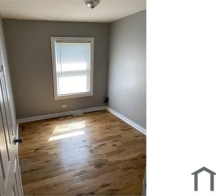 303 S Springfield Ave — Photo 4